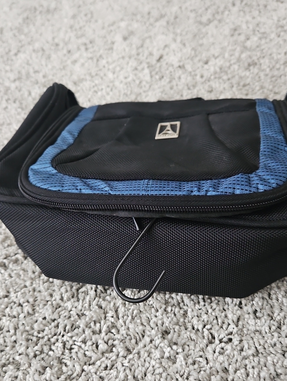 Unbranded Men's Or Womens Black and Blue Travel Toiletry Bag